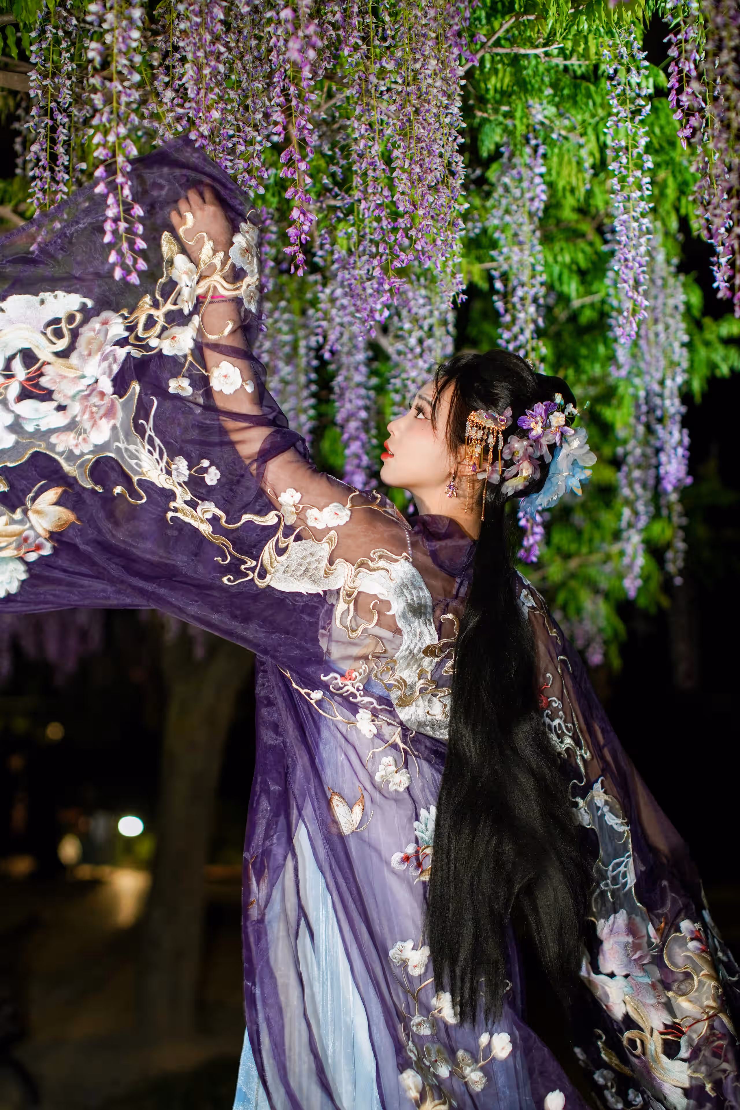 紫藤公园多人汉服,上海,2024年,中国国风摄影作品