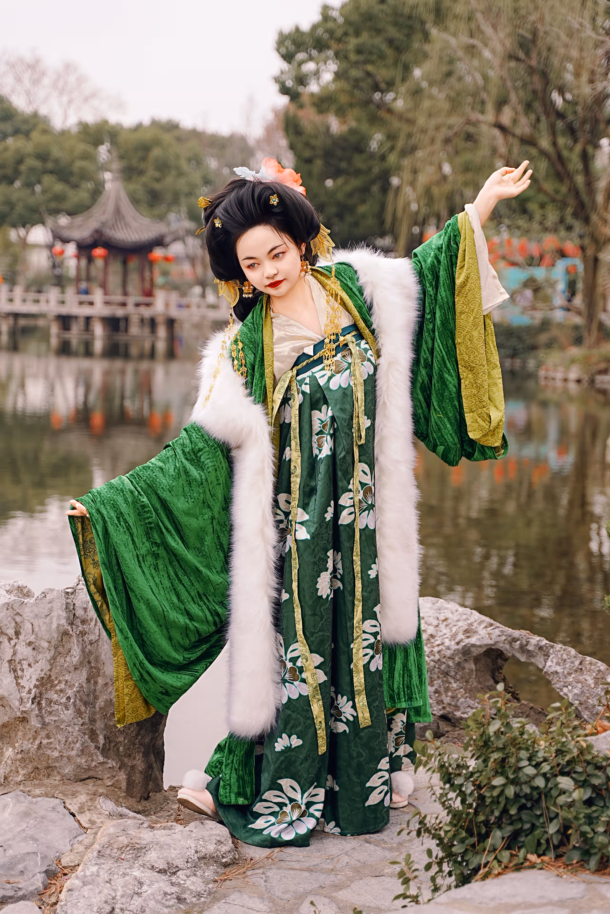 古猗园清茶,上海,2025年,人像 · 写真摄影作品